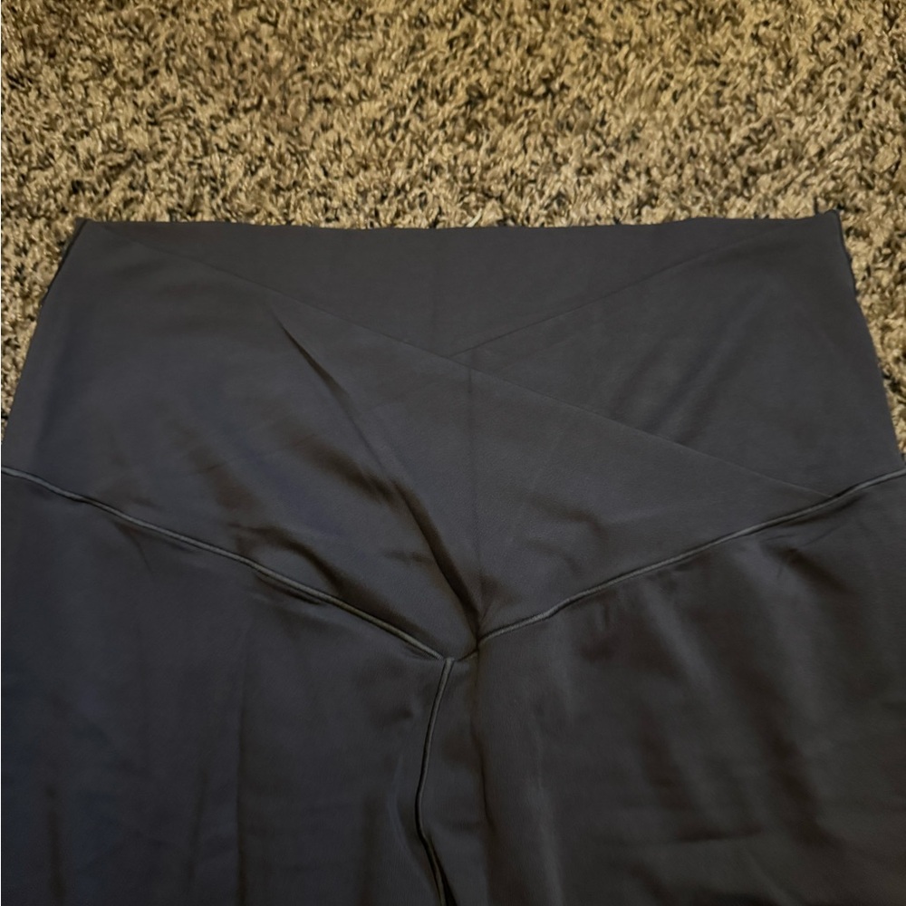 grey aerie leggings